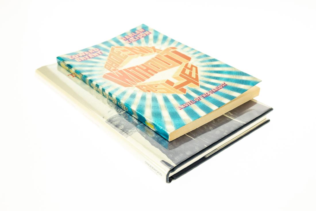 2V Harlan Ellison SIGNED ELLISON FIRST AND EARLY: 2V Harlan Ellison SIGNED ELLISON FIRST AND EARLY PRINTINGS Sci‾Fi Fantasy Original Dust Jacket Phoenix Without Ashes 1978 Edward Bryant All the Lies That Are My Life Illustrated Kent Bash Introd