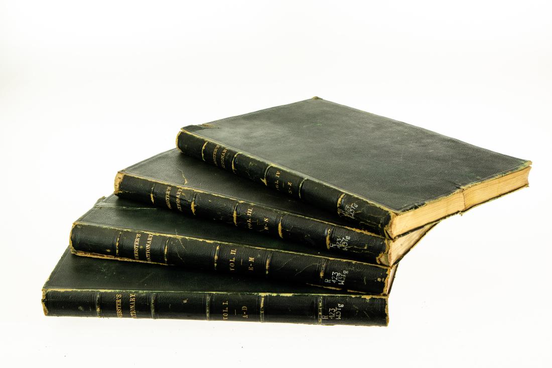 Rare Ltd Edition â€“ 4V Noah Webster AN AMERICAN: Rare Ltd Edition â€“ 4V Noah Webster AN AMERICAN DICTIONARY OF THE ENGLISH LANGUAGE 1865 Very Rare Tightly Limited Edition Folio Leather Gilt Illustrated Chromolitho Plates Revised by Chauncey A 