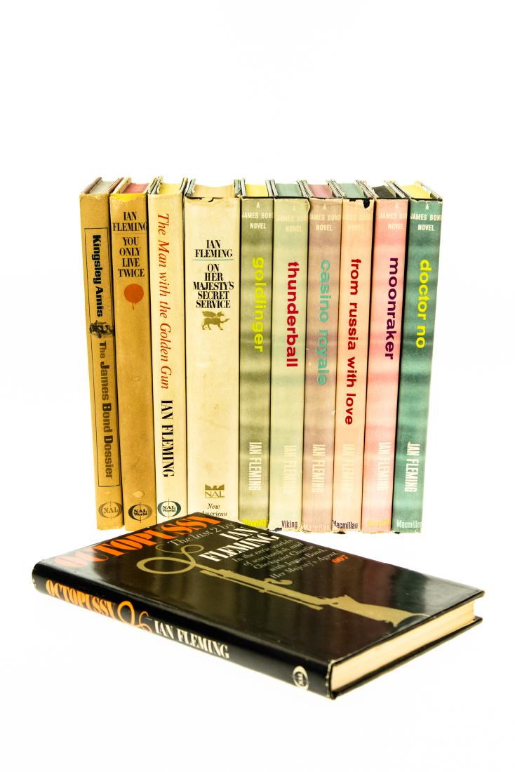11V EARLY JAMES BOND PRINTINGS IN DUST JACKETS Ian: 11V EARLY JAMES BOND PRINTINGS IN DUST JACKETS Ian Fleming Kingsley Amis James Bond Dossier Man with the golden Gun Octopussy Living Daylights First Printing You Only Live Twice On Her MajestyR