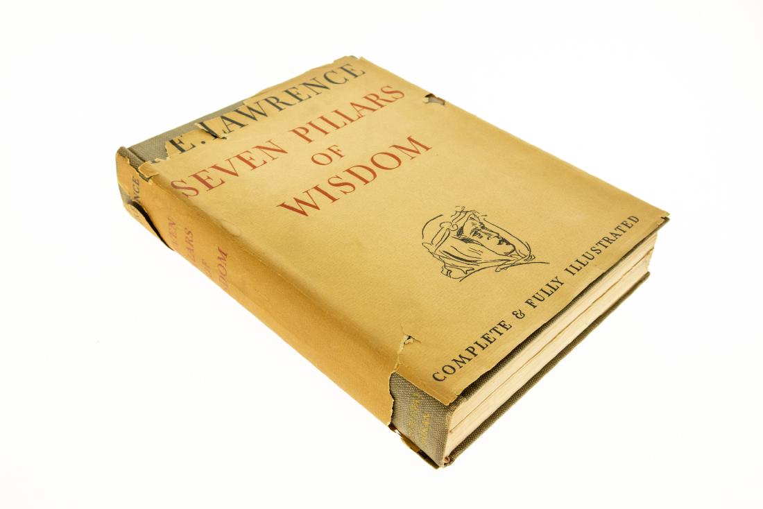 T E Lawrence SEVEN PILLARS OF WISDOM 1935 First Edition: T E Lawrence SEVEN PILLARS OF WISDOM 1935 First Edition Original Dust Jacket Illustrated Plates Lawrence of Arabia Arab Revolt Ottoman Turks Autobiographical Title: Seven Pillars of Wisdom: A Triumph 