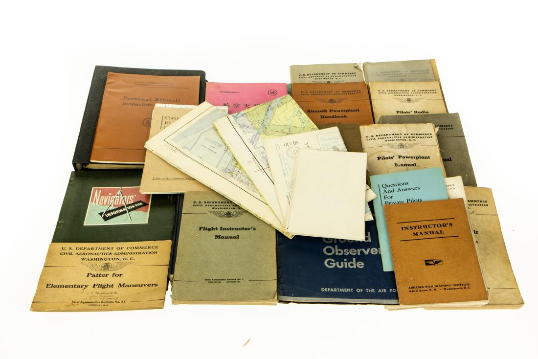 46Pcs VINTAGE & ANTIQUE TECHNICAL AVIATION: 46Pcs VINTAGE & ANTIQUE TECHNICAL AVIATION REFERENCE Books Ephemera Manuals Maps Aircraft Inspection US Navy Air Force Coast Guard Air Traffic Control Flight Instruction Manual Civil Aeronautics B