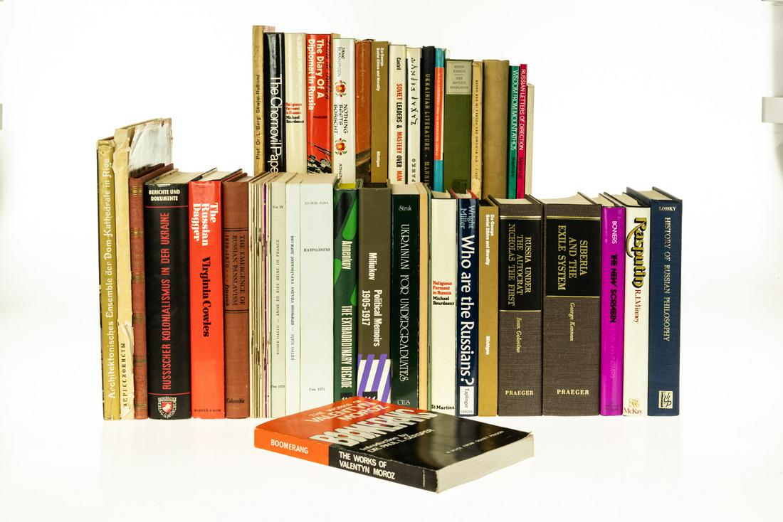 COLLECTIBLE HISTORY OF RUSSIA & UKRAINE Russian: COLLECTIBLE HISTORY OF RUSSIA & UKRAINE Russian Philosophy Siberia Exile System George Kennan Autocrat Nicholas First Ivan Golovine Russian Dagger Virginia Cowles Soviet Ethics and Morality Rasput