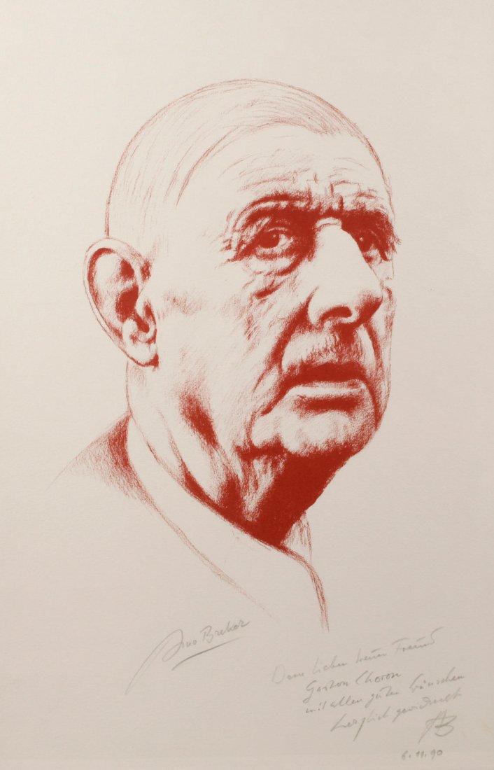 Prof. Arno Breker, "Charles de Gaulle": Portrait des französischen Politikers im höheren Alter, Kreidelithografie in Rötel, um 1990, unter der Darstellung in Blei signiert „Arno Breker“ und mit Widmung versehen „Dem lieben treuen F