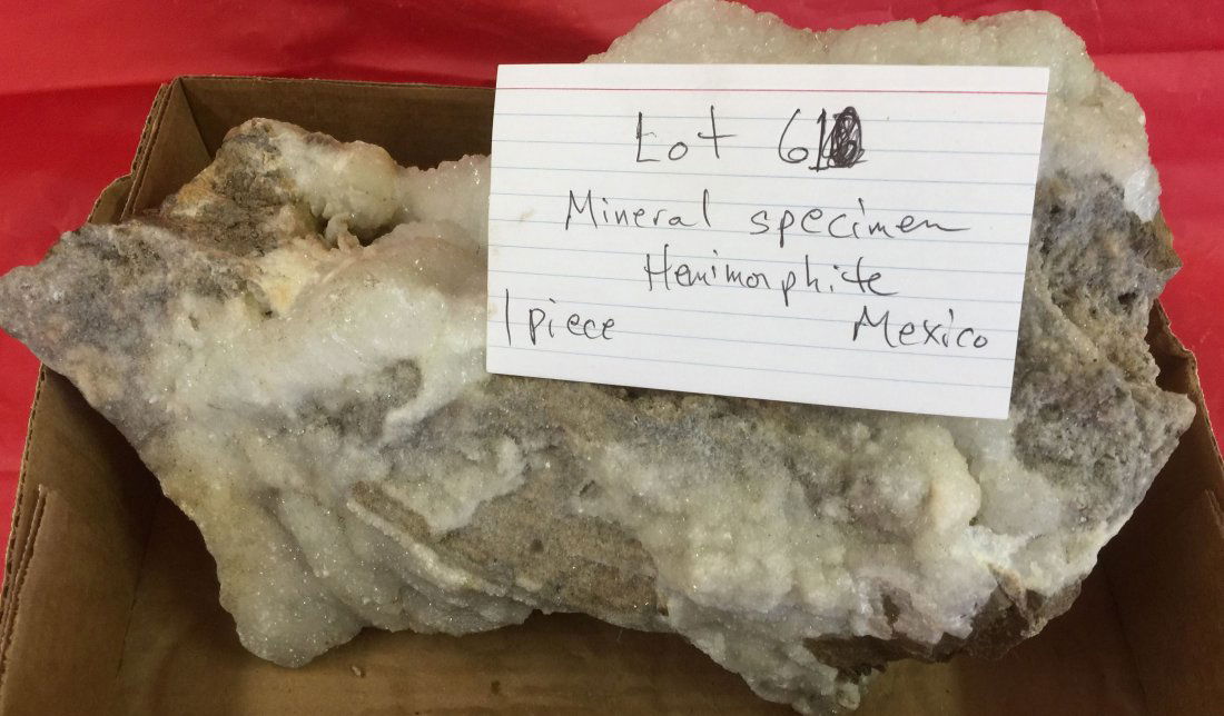 1 PC MINERAL SPECIMEN HEMIMORPHITE, MEXICO (1 of 2)