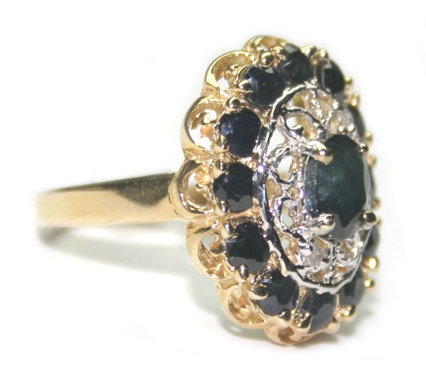 3.50CT SAPPH & DIA 7GR 14K GOLD RING. - 2