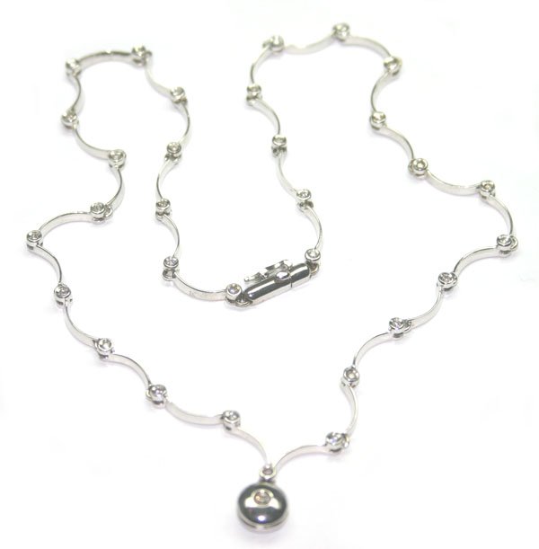 1,CT VS DIAMOND 17.50 GRAMS 18KT GOLD NECKLACE. - 2