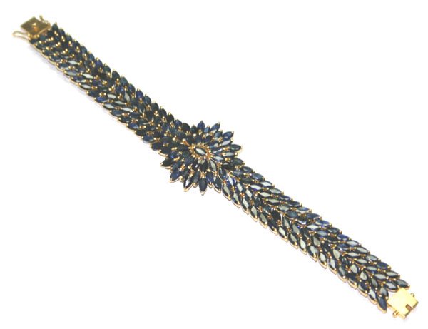 41 CT NATURAL SAPPHIRE 29 GR 14kt GOLD BRACELET. - 3