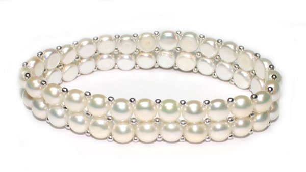 NATURAL FRESH WATER PEARL BRACELET.