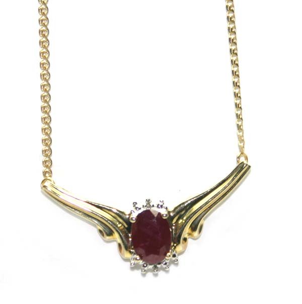 2,CT RUBY & DIAMOND 10K GOLD NECKLACE 3.50 GR .