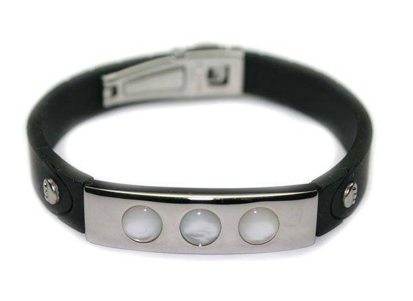 STAINLESS STEEL & MOTHER PEARL LADY'S BRACELET.