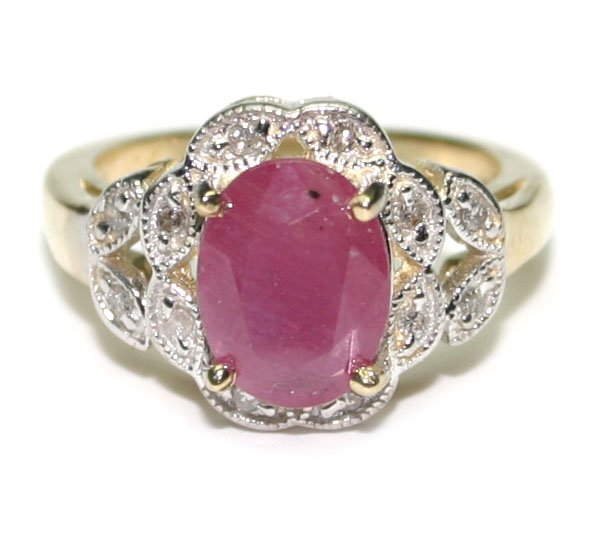 4,CT DIAMOND & RUBY 5 GR 10KT GOLD RING.