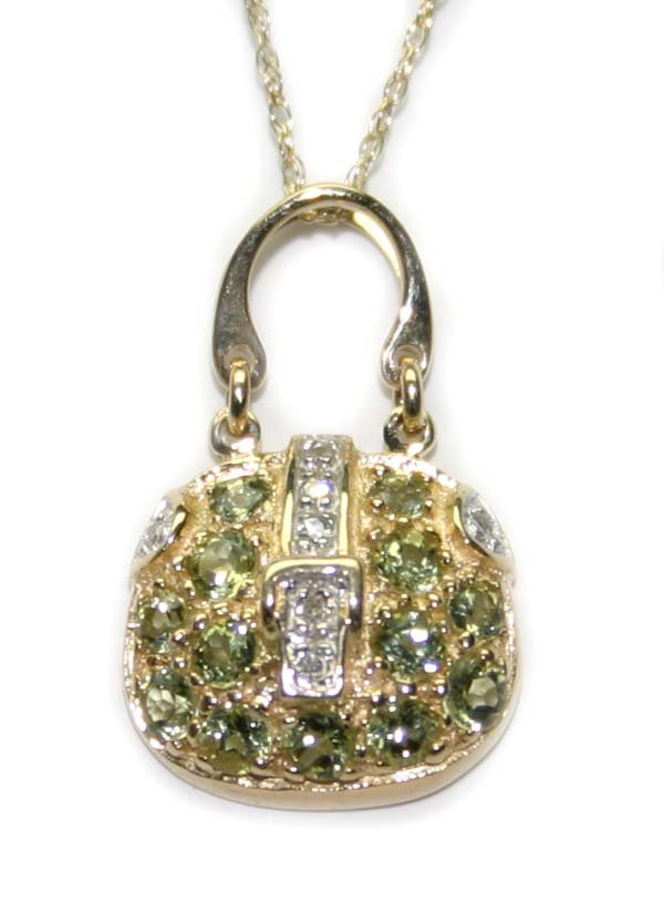 1.CT DIA & PERIDOT PURSE PENDENT 1.83 GR 10K G