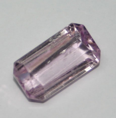 10.30 CT NATURAL KUNZITE GEM .