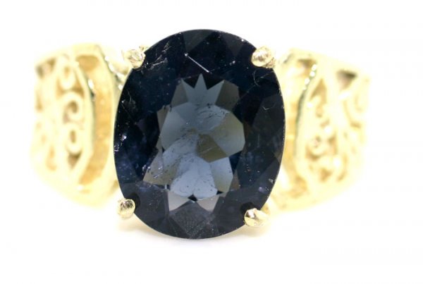 GENUINE 3,CT IOLITE SILVER RING .