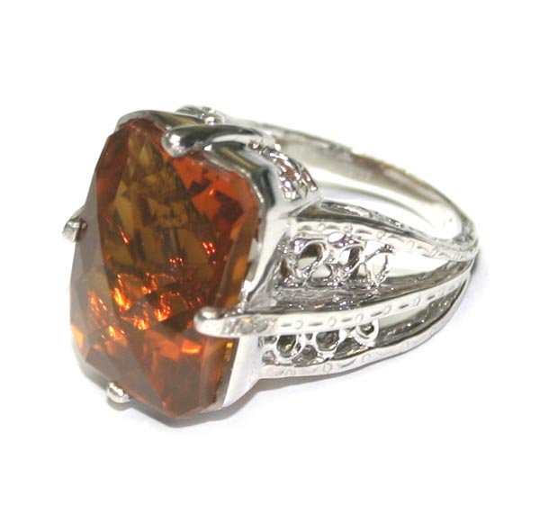 20,CT HONEY CITRIN 12.90 GR 14K GOLD RING .