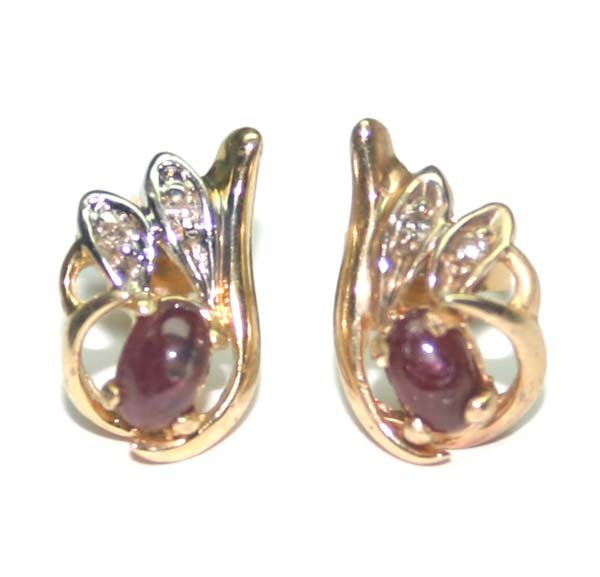 0.60 CT DIAMOND & TOURMALINE 14K GOLD EARRINGS.