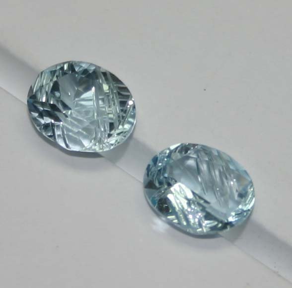 7.50 CT PAIR OF NATURAL BLUE TOPAZ .