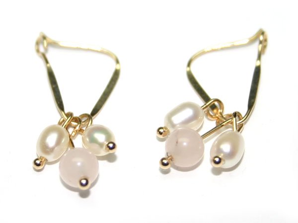 14 K Y/G NATURAL PEARL & JADE EARRINGS.