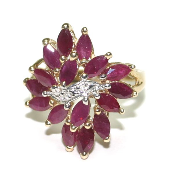 3.50 CT RUBY 6.60 GR 14KT GOLD RING .