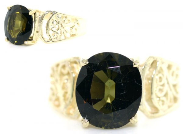 GENUINE 3 CT GREEN TOURMALINE SILVER RING .