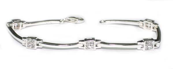 2.CT LAB SAPPHIRE SILVER BRACELET.