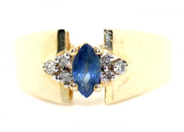 0.60 CT DIAMOND & SAPPHIRE 10K GOLD RING 3GR .