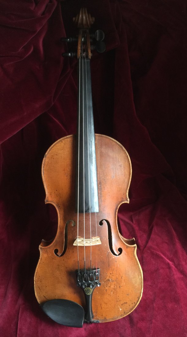Antique German Violin By Ewald Bruckner, Markneukirchen (1 of 3)