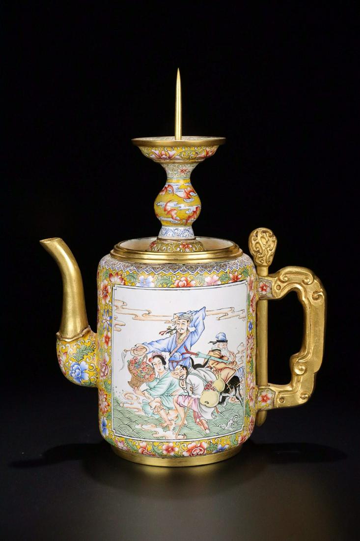 A COPPER ENAMELED POT: Weight 724 g / Height 8.46 in / Width 6.54 in