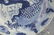 A BLUE AND WHITE 'DRAGON' PLATE - 5