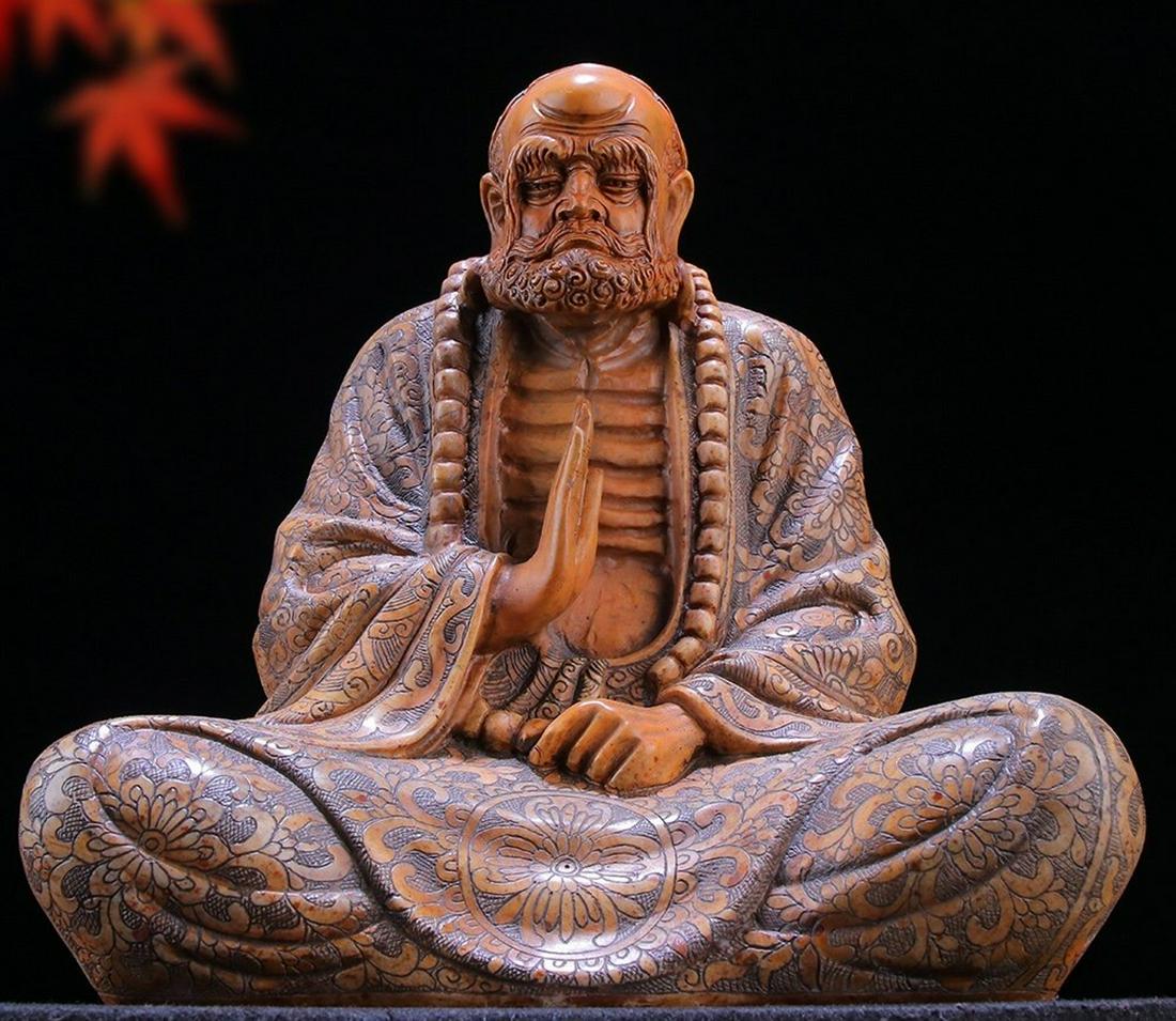 A SOAPSTONE DHARMA BUDDHA STATUE: Dimension 30 x 20 x 30 cm