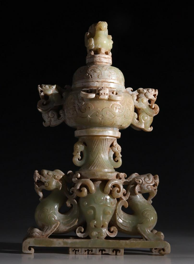 ANTIQUE JADE CARVED DRAGON PATTERN CENSERS SET: Dimension 27.7 x 10.8 x 17.1 cm / Weight 1944 g