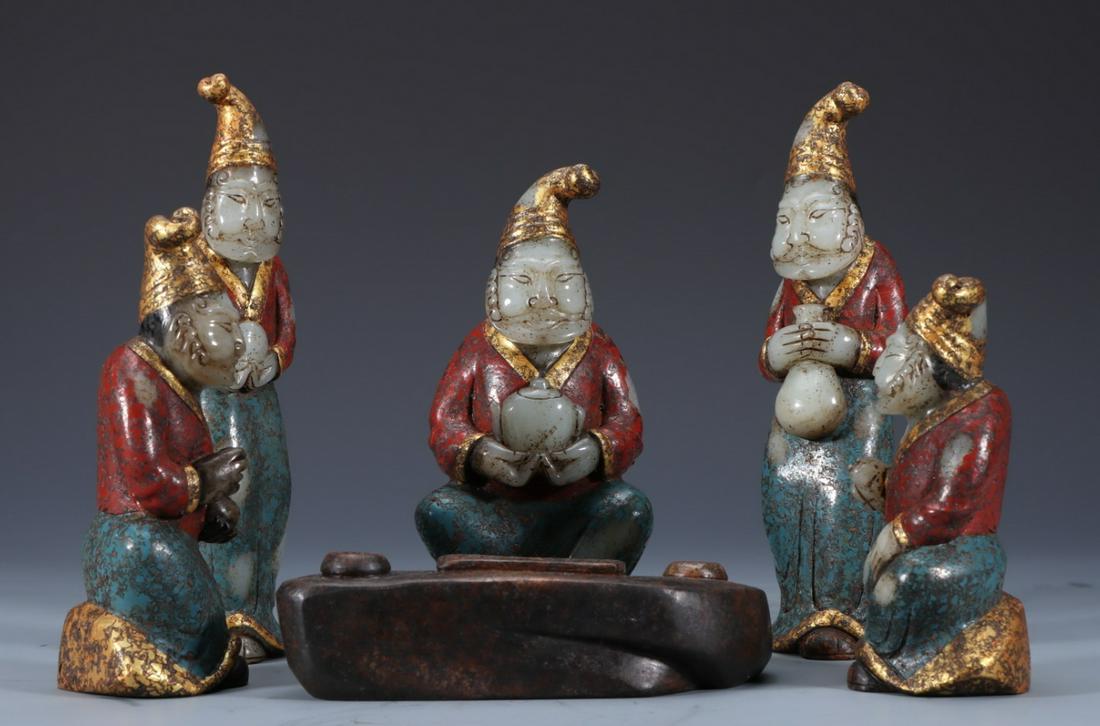 ANTIQUE JADE FIGURE SHAPE ORNAMENT SET: Height (1) 18 cm / Height (2) 18 cm / Height (3) 15.5 cm / Height (4) 14 cm / Height (5) 11.5 cm