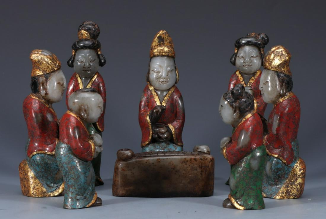 ANTIQUE JADE FIGURE SHAPE ORNAMENT SET: Height (1) 14.5 cm / Height (2) 14 cm / Height (3) 14 cm / Height (4) 13 cm / Height (5) 12.5 cm / Height (6) 10 cm / Height (7) 9.5 cm