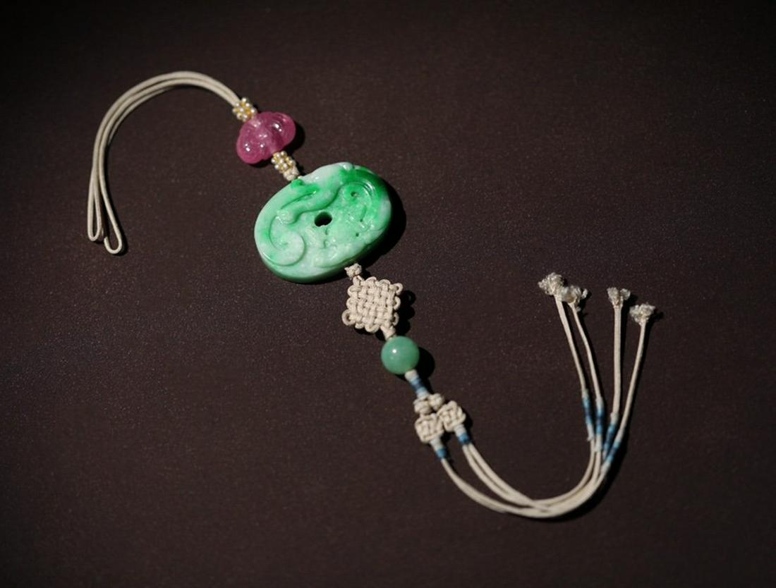 CARVED DRAGON PATTERN JADEITE BI: Total Length 30 cm / Weight 24.15 g