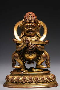 GILT BRONZE CAST BUDDHA STATUE: Dimension 8.5 x 6.5 x 4.2 cm / Weight 187g