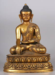 GILT BRONZE CAST SAKYAMUNI BUDDHA STATUE: Dimension 33.5 x 24 x 17 cm / Weight 8114g