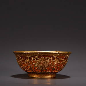 GILT FLOWER PATTERN COVER AGATE CARVED BOWL