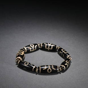 TIBETAN DZI BRACELET: Bead-Diameter 2.9 cm / Width 1.1 cm / Weigh 39 g