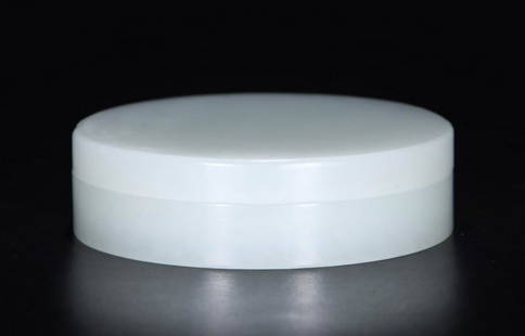 HETIAN JADE CARVED INK MUD BOX: Diameter 6 cm / Height 1.6 cm / Weight 78 g