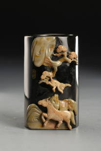 HETIAN INK JADE CARVED EMBEEDED HORSE PATTERN BRUSH POT: Dimension 6.4 x 5.8 x 9.6 cm / Weight 284g