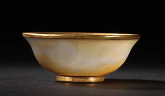 AGATE CARVED GOLD RIM CUP: Height 3.3 cm / Width 8 cm