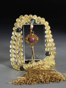 YELLOW CRYSTAL CARVED BEADED BRACELET: Bead-Diameter 1.2 cm / Weight 200 g