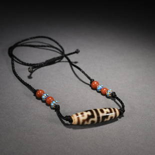 TIBETAN DZI PENDANT: Bead-Diameter 4.2 cm / Width 1.2 cm / Weight 15 g