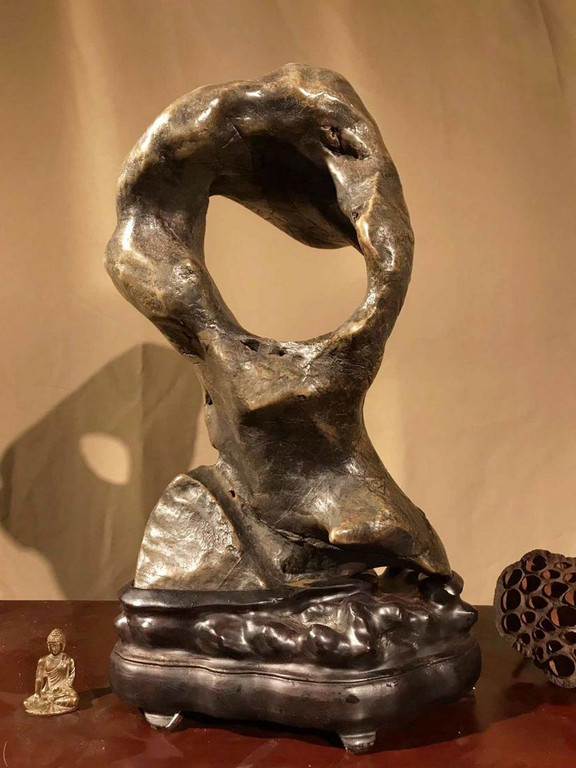 ZHANG ZHAO MARK TAIHU STONE: Height 44 cm / Width 24 cm / Thickness 21 cm / For more detailed description of this item please leave message to us or contact us at Email: info@empireauctioninc.com