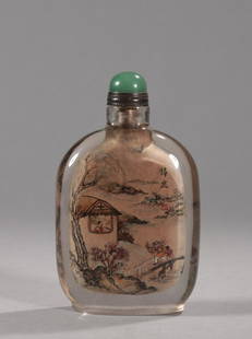 CRYSTAL INSIDE PAINTING FIGURE PATTERN SNUFF BOTTLE: Height 8.5 cm / Length 5 cm / Width 2 cm