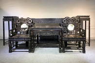 SET OF XIAOYE ZITAN WOOD INLAIUD SHELL CARVED TABLE&CHAIRS