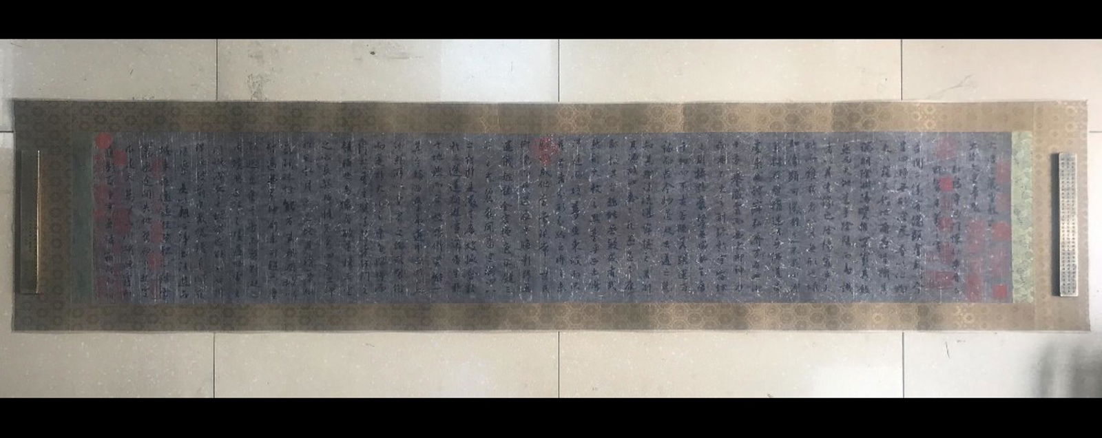 WANGXIZHI MARK CALLIGRAPHY: Painting size 161 x 30 cm