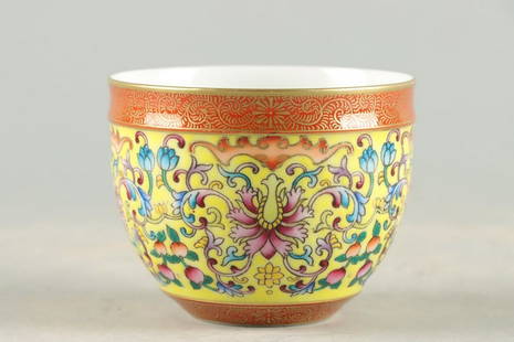 QIANLONG MARK ENAMELED GLAZE LOTUS PATTERN CUP: Height 6 cm / Mouth-Diameter 7.5 cm / Bottom 3.8 cm /, (H 2.4 in / Mouth-Diameter 3 in / Bottom 1.5 in ), For more detailed description of this item please leave message to us or contact us at Email:
