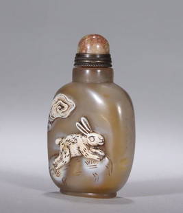 AGATE CARVED RABBIT PATTERN SNUFF BOTTLE: Height 6.2 cm / Width 3.7 cm / Weight 38 g, (H 2.4 in / W 1.5 in), For more detailed description of this item please leave message to us or contact us at Email: info@empireauctioninc.com /