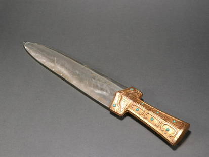 QIANLONG MARK GILT BRONZE INLAID CRYSTAL CARVED SWORD: Length 42 cm / Width 6.5 cm / Weight 1170 g, (L 16.5 in / W 2.6 in), For more detailed description of this item please leave message to us or contact us at Email: info@empireauctioninc.com /